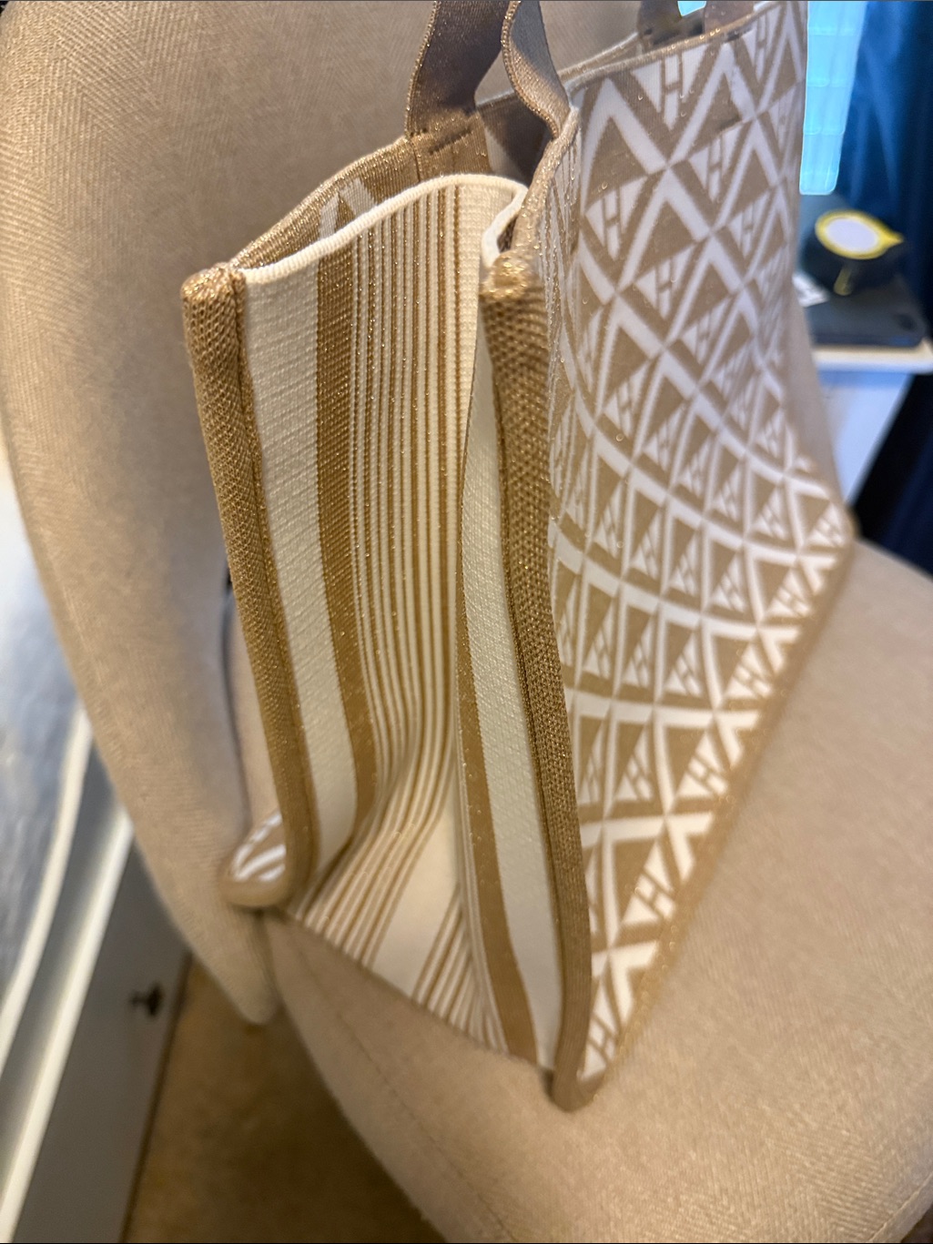 Harrods London Gold Metallic & White Geometric Jacquard Tote Bag — image 6 of 8